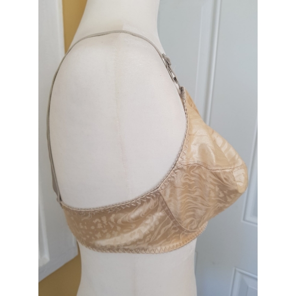 Vintage Vassarette Second Skin Satin Bra - Picture 6 of 16